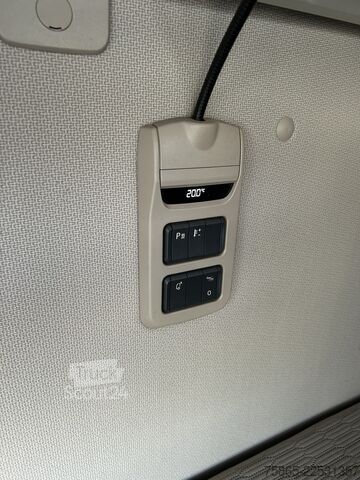 Estándar-SZM DAF XF 450 FT Space Cab / 593 dkm / Skirts / MX Bra...