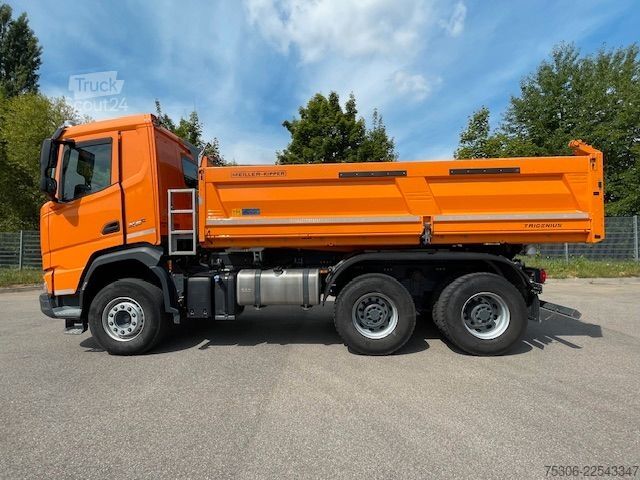 Tre-sidet tipbil DAF FAT XFC 530 Meiller Trigenius D316