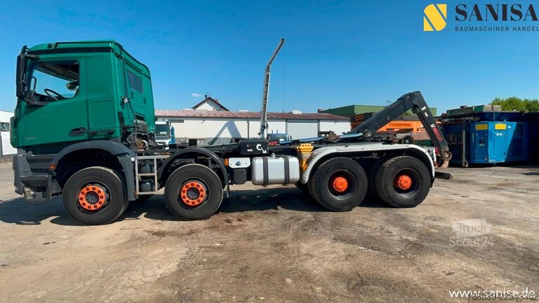 Kroghejselastbil MERCEDES-BENZ Arocs 3251/Retarder/ HIAB/8x4/26T
