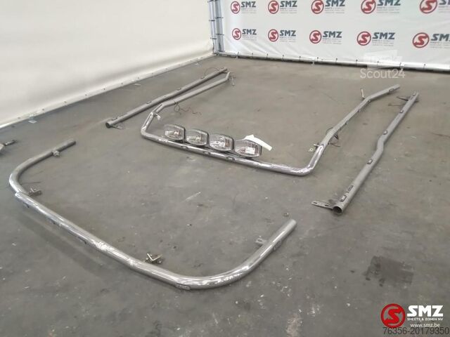 Partie de la cabine Daf Occ set bars DAF XF106 SSP