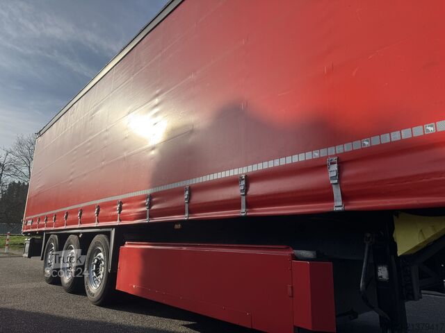 SCS24/L стандарт, повдигаща ос, палетна касета. Schmitz Cargobull SCS24/L Standard, Liftachse, Palettenka.