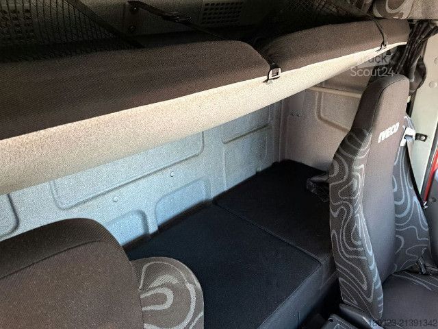 Kastes kravas automašīna IVECO ML120E22/P