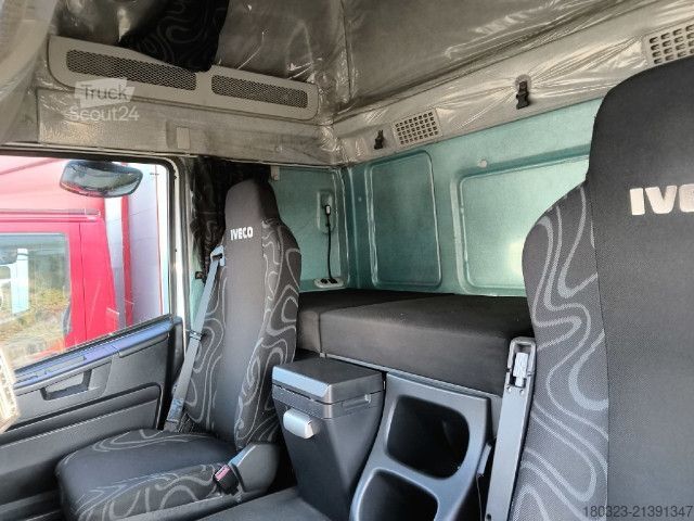 Speciale doeleinden vrachtwagen IVECO AT260S36Y/PS