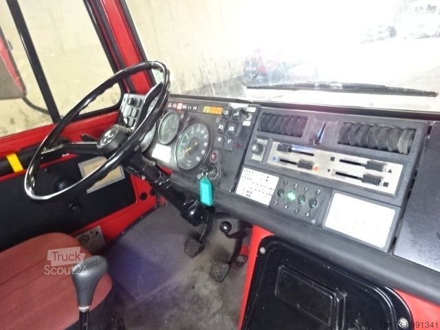 Gaisrinis automobilis UNIMOG U1300L FeuerwehrLöschfahrzeug
