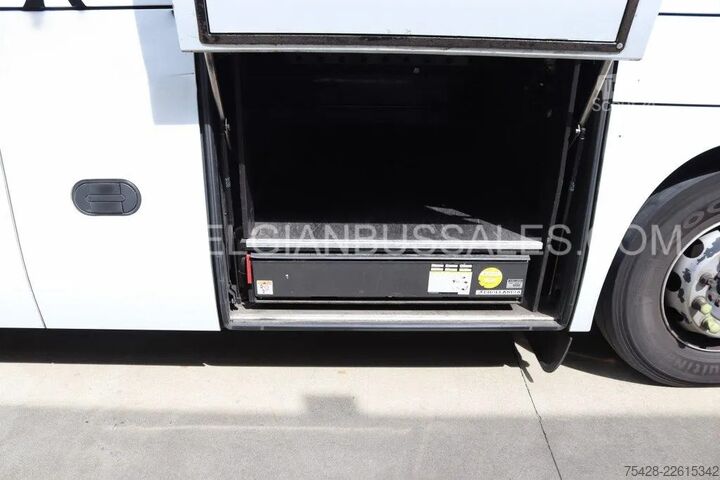 Autobus Iveco Magelys Pro / 12,8m / Lift /  Full Options