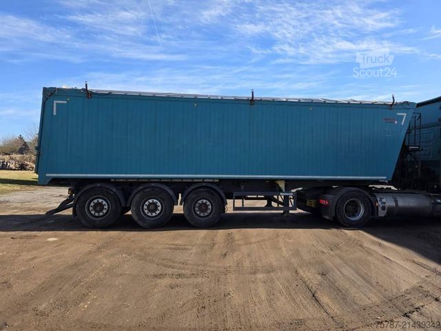 Pašizgāzēja puspiekabe REISCH ca. 49 cbm Getreiodekipper, Kornschieber, Lift