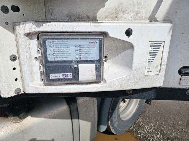 Reefer semitrailer SCHMITZ CARGOBULL Tiefkühler, SKO 24/L-13,4 FP CO  V7
