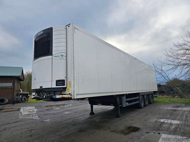 Chladený náves SCHMITZ CARGOBULL Tiefkühler, 3 Kammern, Lift, LBW, SCB*S3B