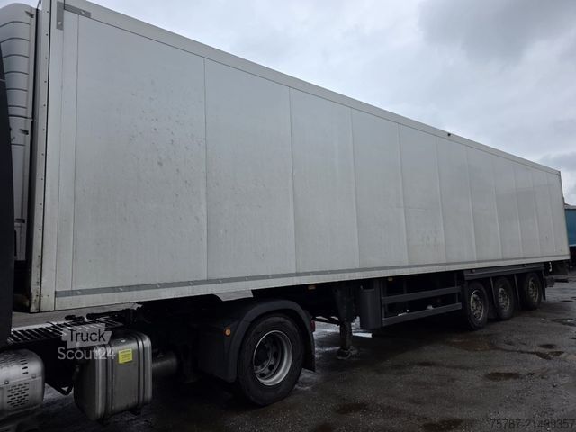 Semiremorcă frigorifică SCHMITZ CARGOBULL Tiefkühler, 3 Kammern, Lift, LBW, SCB*S3B