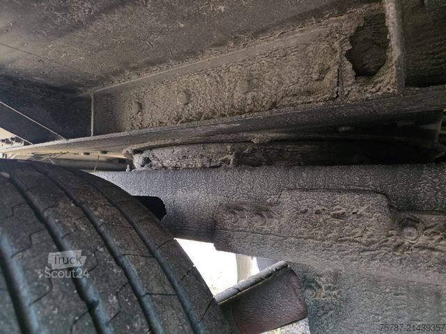 Semiremorcă frigorifică SCHMITZ CARGOBULL Tiefkühler, 3 Kammern, Lift, LBW, SCB*S3B