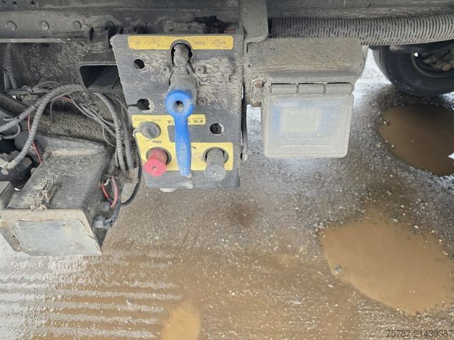 Semiremorcă frigorifică SCHMITZ CARGOBULL Tiefkühler, 3 Kammern, Lift, LBW, SCB*S3B