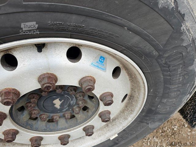 Vekselpåbygg-semitrailer SCHMITZ CARGOBULL 20" Tankconatinerchassis + Tankcontainer