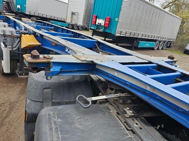 Vekselpåbygg-semitrailer SCHMITZ CARGOBULL 20" Tankconatinerchassis + Tankcontainer