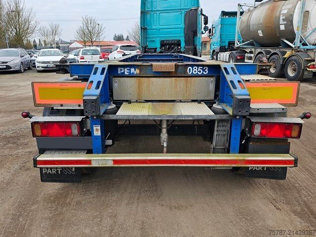 Vekselpåbygg-semitrailer SCHMITZ CARGOBULL 20" Tankconatinerchassis + Tankcontainer