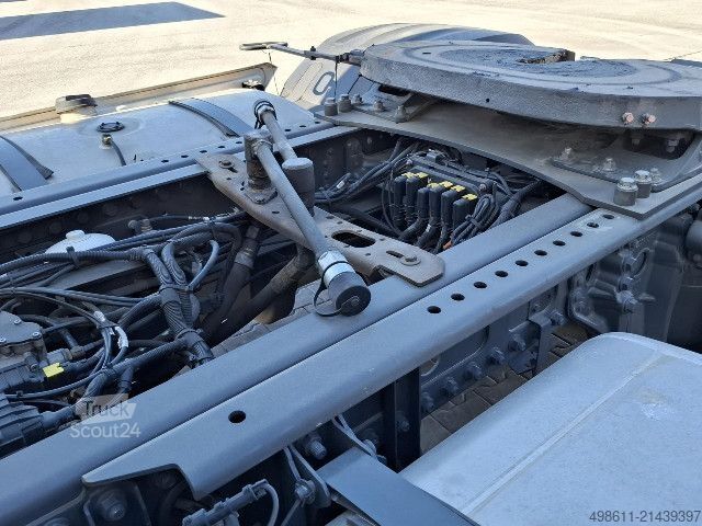 Standardni vlačilec DAF XG480 FT Vollverkleidung ZF-Intarder Zweikreishydr