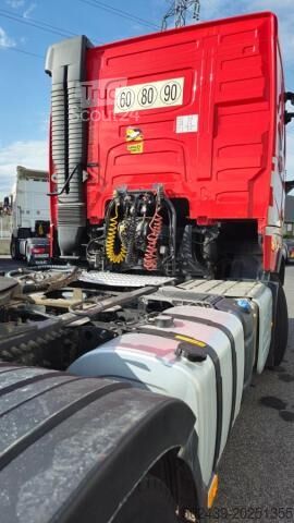 Tractor estándar Volvo FH 460