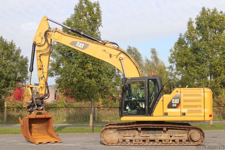 Pelle sur chenilles Caterpillar 320 07A | TILT ROTATOR | BUCKET | JAPAN