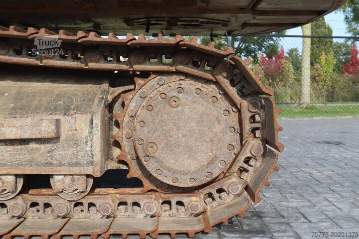 Gosenični bager Caterpillar 320 07A | TILT ROTATOR | BUCKET | JAPAN