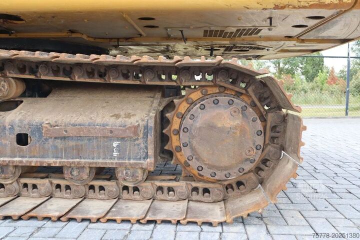 Gosenični bager Caterpillar 320 GC 07A | JAPAN BUILT | TILT BUCKET | TOOTH ...
