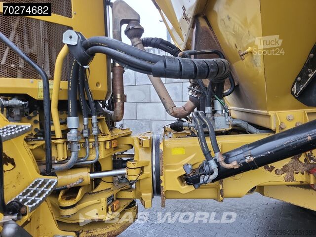 Dumper Caterpillar 740 B