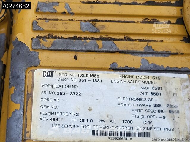 Véhicule à benne Caterpillar 740 B