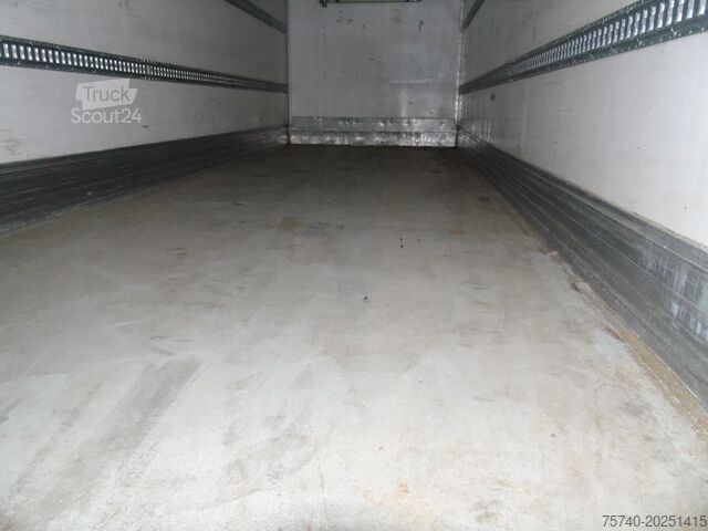 Transporte refrigerado/congelado Mercedes-Benz Axor 1829 + CARRIER SUPRA 950 + LIFT + ATP + EU...
