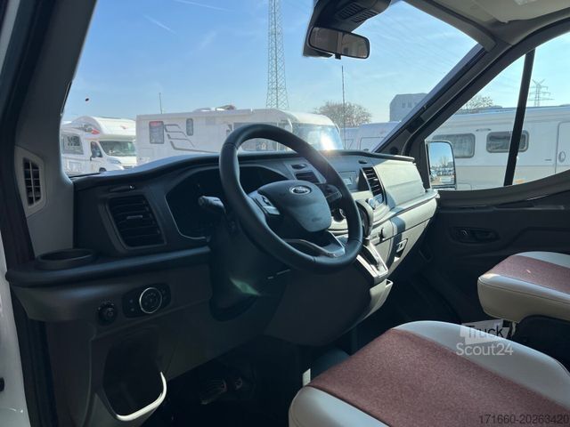 Halvintegrerad husbil BÜRSTNER Lineo T 620 G