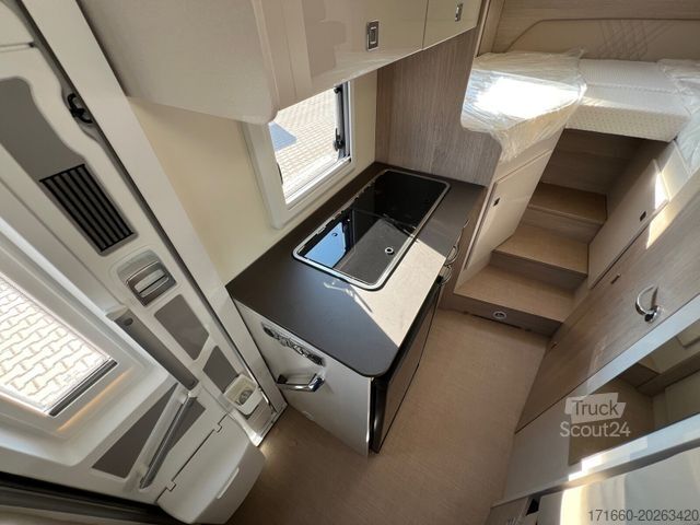 Halvintegrerad husbil BÜRSTNER Lineo T 620 G