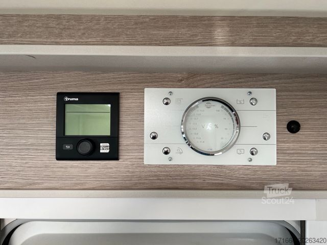 Halvintegrerad husbil BÜRSTNER Lineo T 620 G