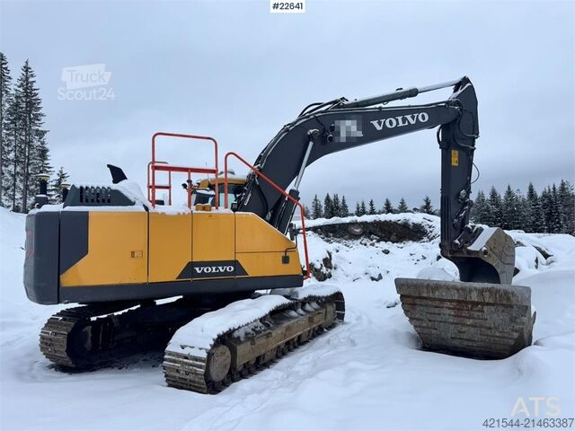 Raupenbagger Volvo EC220EL Beltegraver – Rototilt – 2 skuffer – US er
