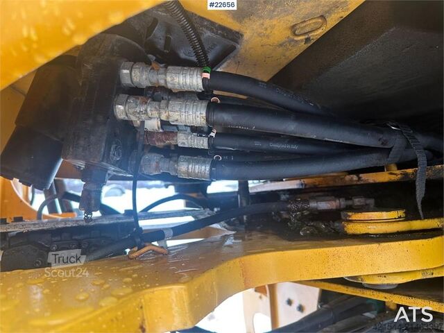 Radlader Volvo L70G wheel loader w/ CAT bucket, certified until 1