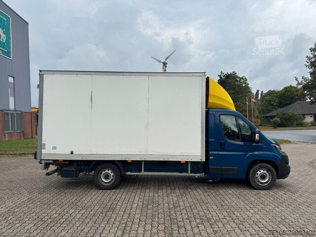 Dobozos furgon FIAT Ducato koffer mit ladebordwand