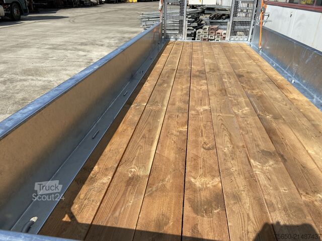 Low loader trailer Möslein TT 11-E 5,50 - 2  Tandemtieflader5,50 m x 2 m, Feuerverzinkt