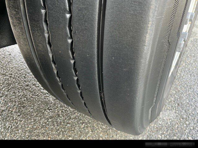 Auflieger SCHMITZ CARGOBULL SCS 24/L-13.62 EB Curtain+Edscha+Lift+Staukasten