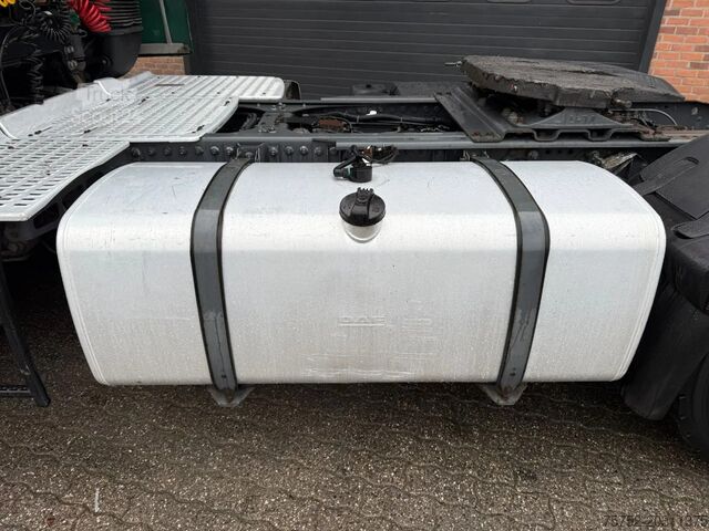 MTS standard DAF XF 460 Space Cab Verstralers/Zwaailamp NL Truck...