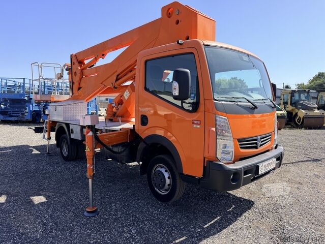 Fourgon tôlé Renault Maxity CMC TB260 - 26 m - 200 kg