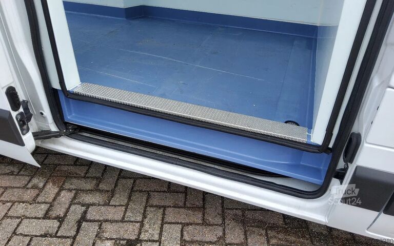 Wagon frigorifique Renault Master 170.35  EURO 6  L3H2 KOEL-VRIES -20 WIT ...