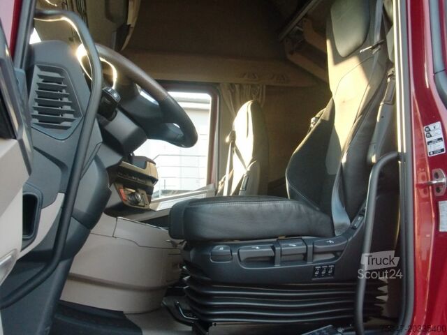 Όγκος SZM DAF XG+ 530 FT LD ACC Standklima