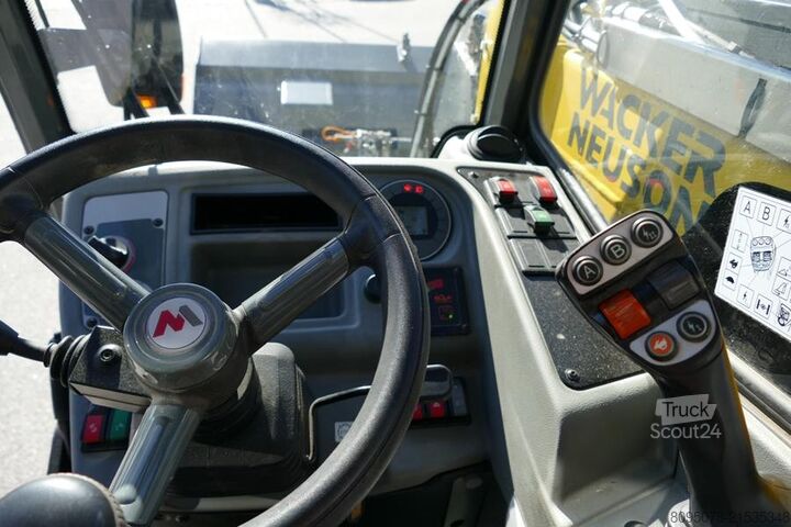 Teleskoplader Wacker Neuson TH522