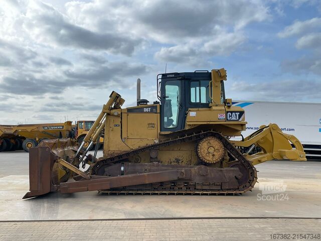 Tesviye makinesi Caterpillar D6T XL