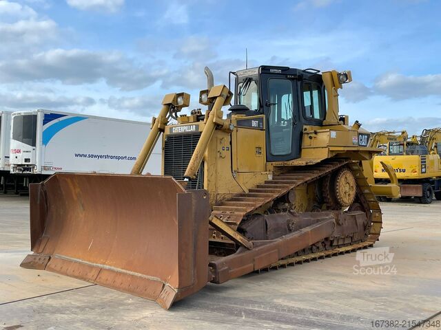 Tesviye makinesi Caterpillar D6T XL