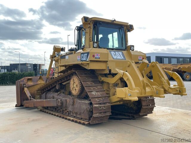 Tesviye makinesi Caterpillar D6T XL