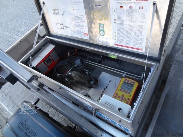 Priekaba  Nissen VLTLED/10  Vorwarner mit Radarfunkwarner