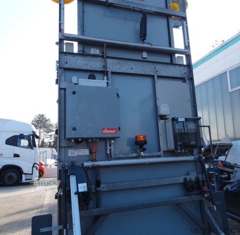 Priekaba  Nissen VLTLED/10  Vorwarner mit Radarfunkwarner