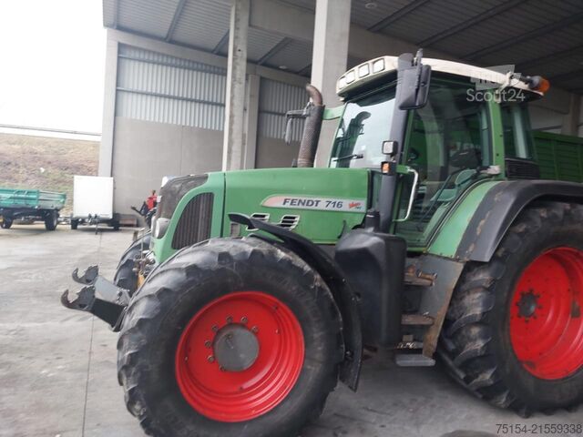 Traktor Fendt 716 VARIO TMS