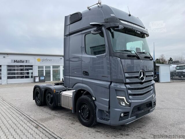 Schwerlast LKW/SZM Mercedes-Benz 963-4-D (GigaSpace)