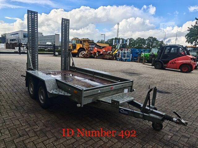 Furgon transport auto BLYSS A300S