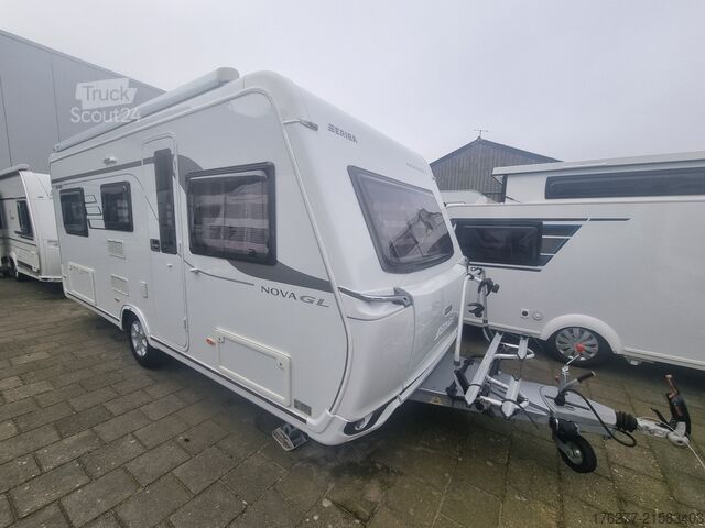 Tur karavanı Eriba Nova 495 GL