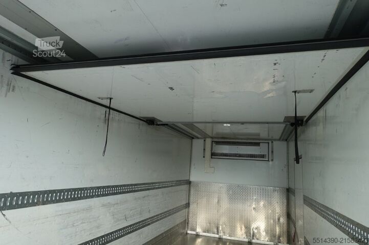 Camion frigorifique IVECO EuroCargo 120