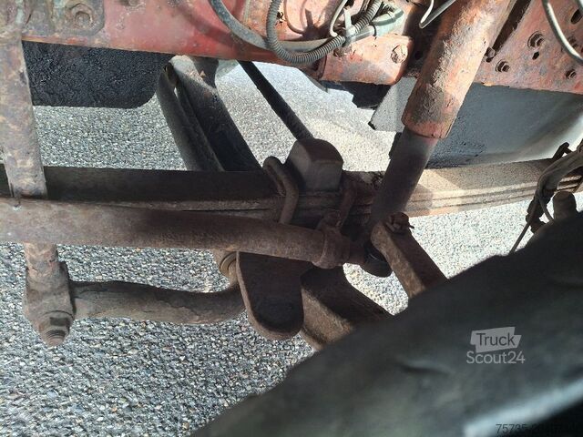 Šasija sa taksijem IVECO ML150E21 EUROCARGO